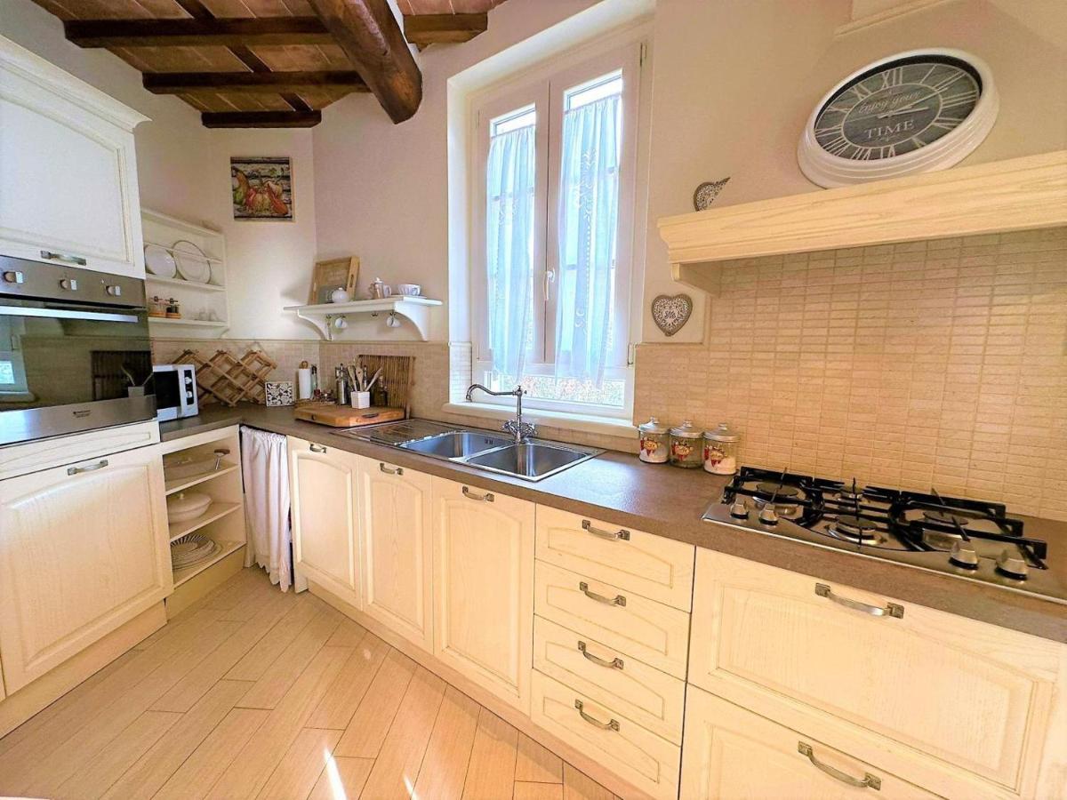 Villetta Belvedere By Nicola Luxury PropertiesCorsanico-Bargecchia エクステリア 写真